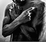 AL_KarinCabrera_S01_MD_showerhands7_ALeLTMF_-_Unwashable