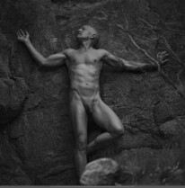 AL_TomásHarrison_S01_ NM_FR011_rcIR_ColdStone